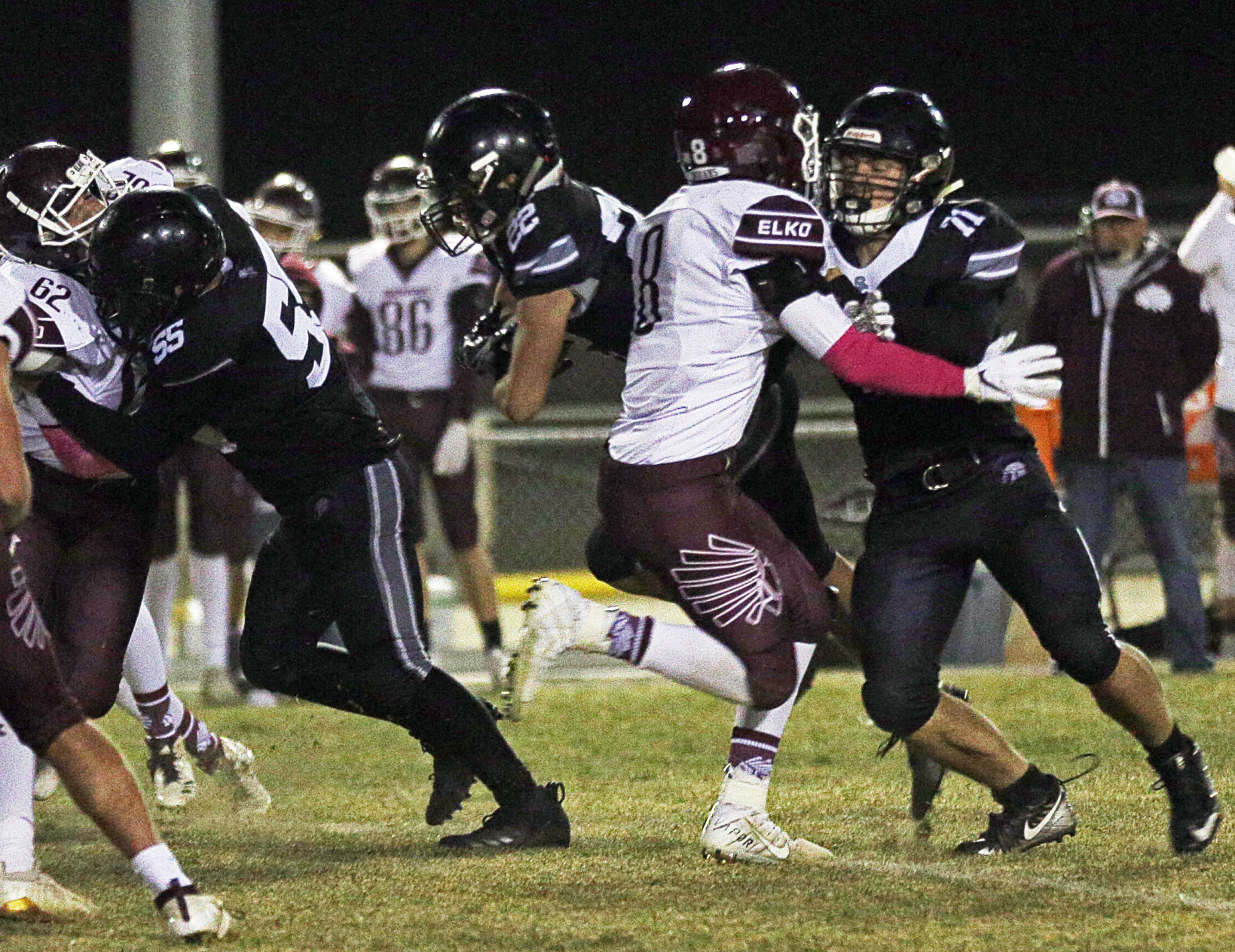 Elko at Spring Creek Football 44.jpg
